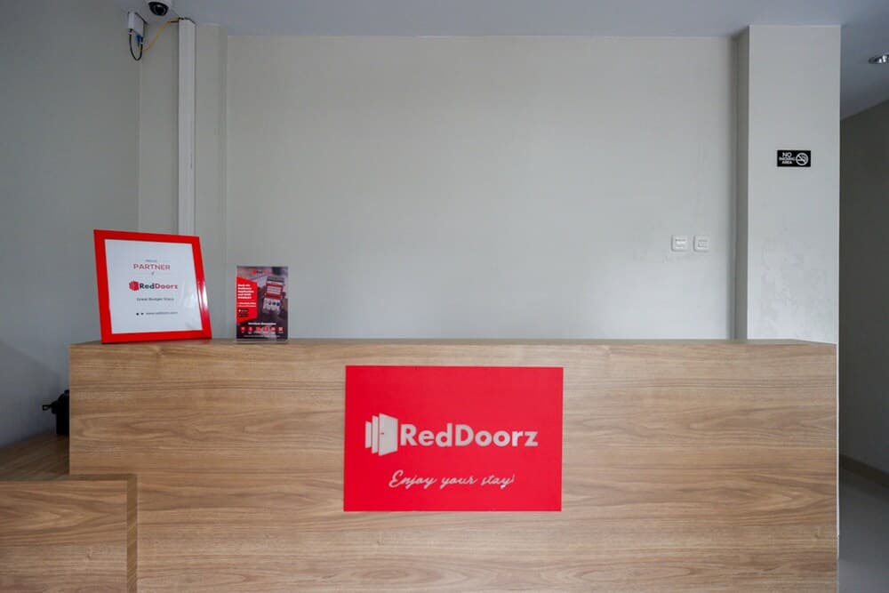 RedDoorz near Sleman City Hall 2