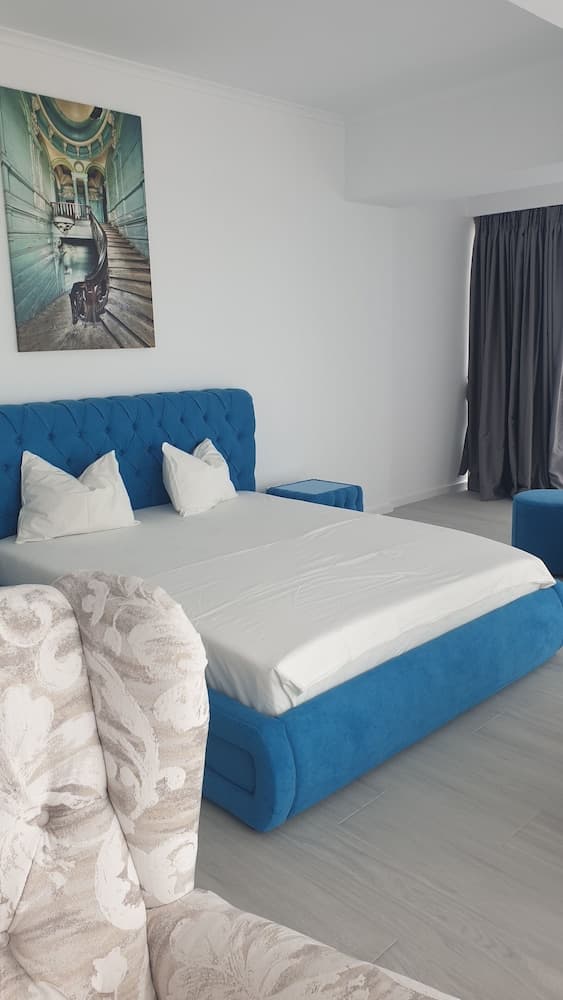 Maritimo Luxury ApartHotel