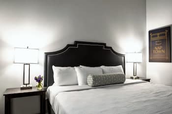 TWO Bold 2BR 2BA Apartments by CozySuites