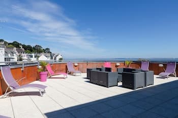 The Originals City, Les Résidences d'Armor