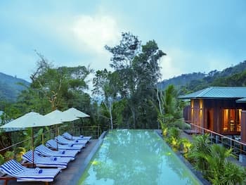 Niraamaya Cardamom Club