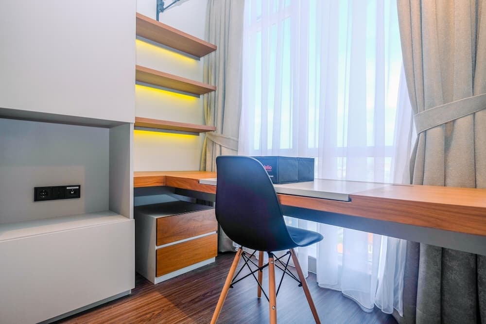 Exclusive and Modern Studio at Menteng Park Apartment