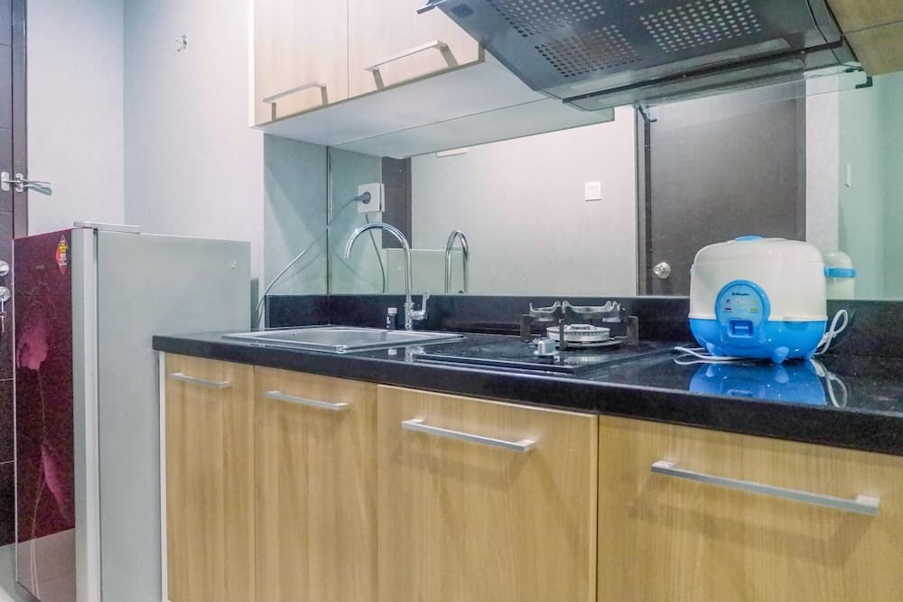 Cozy Living Studio Room Apartment at Tamansari Papilio