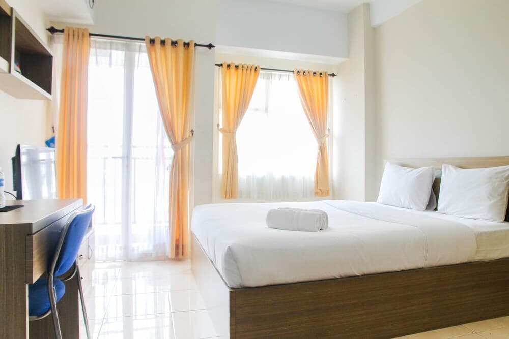 Compact Studio Apartment at Margonda Residence 3