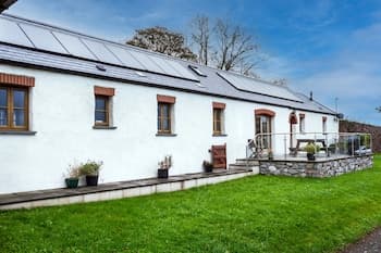 Orchard Cottage - Luxury Barn Conversion