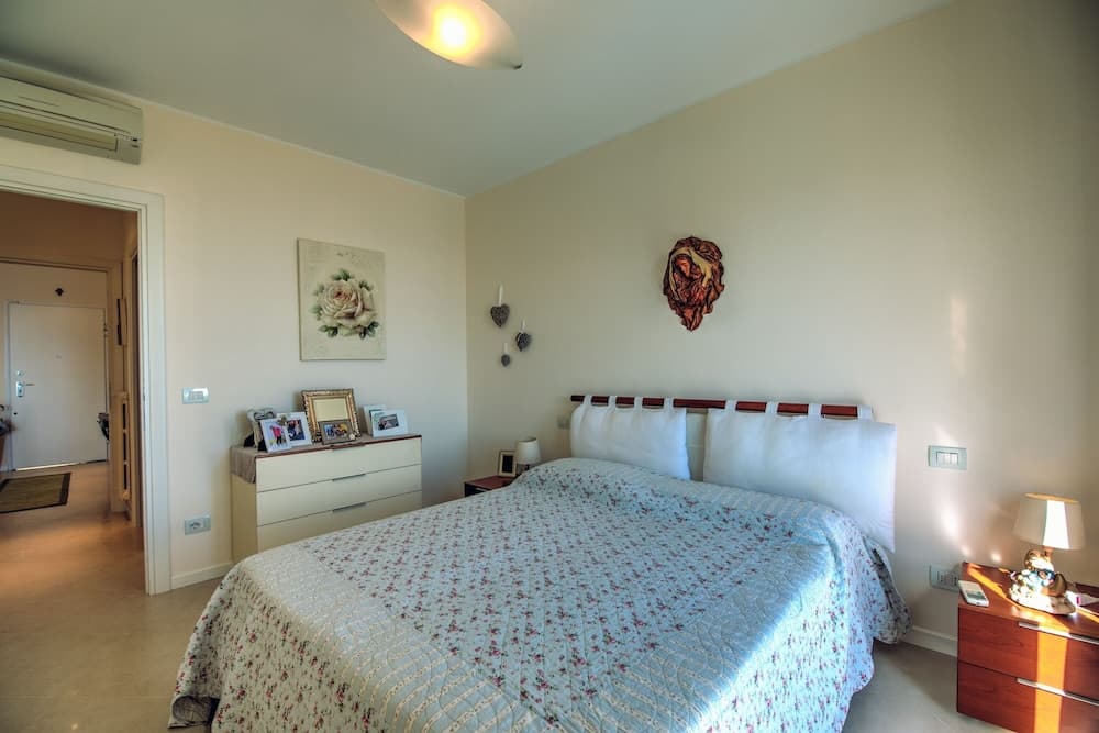 Villa Lucia Riviera dei Fiori Pool