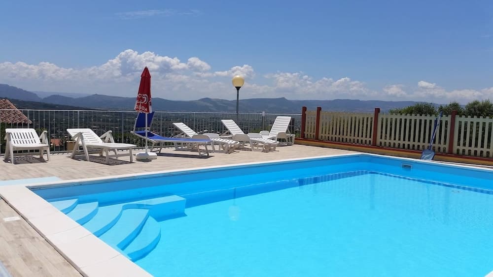 Holiday House la Caldosa Apartment c11 Terrace With sea View and Swimming Pool