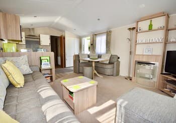 Benarama Lovely Dog Friendly Two Bed Lodge Sleeps 4 Close to Ryde