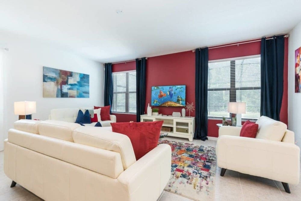 Pleasant Home Near Disney With Private Pool