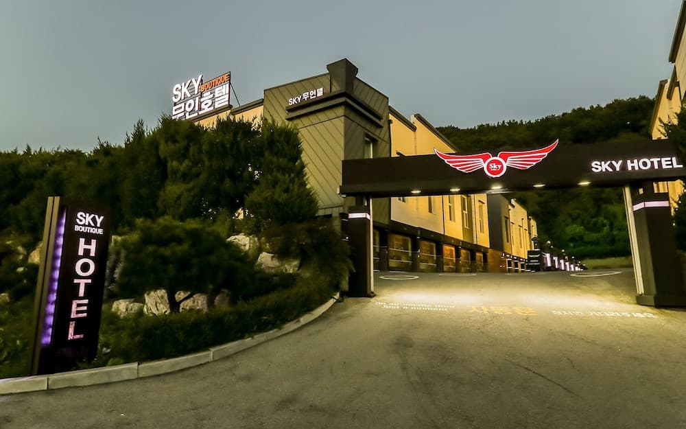 hotel image