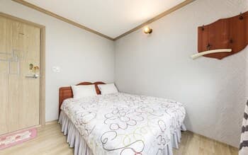 Yangyang Hajodae Donghwa Beach