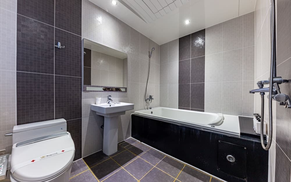 Muan Namak King Self Check-in Motel