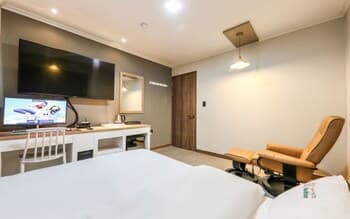 Gongju Hotel Fashion