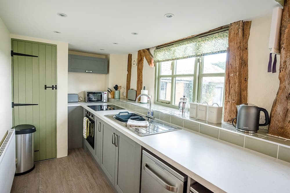 Granary Cottage, Valley Farm Barns Snape,