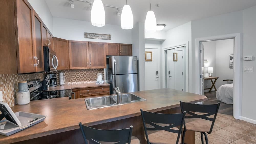 Bright and Airy Condo With Pool! #454