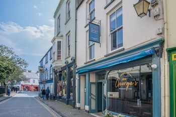 Tipyn O Haul - 1 Bed Apartment - Tenby