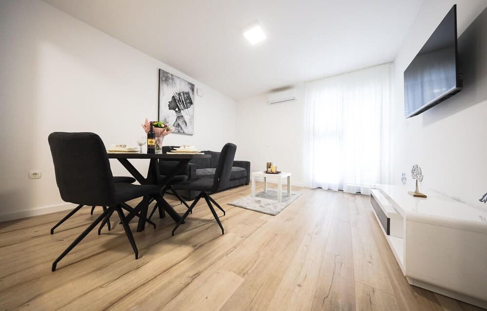 Nice Apartment in Zadar With 1 Bedrooms, Wifi and Outdoor Swimming Pool