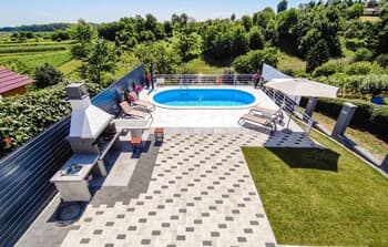 Awesome Home in Varazdin Breg With 2 Bedrooms, Wifi and Outdoor Swimming Pool