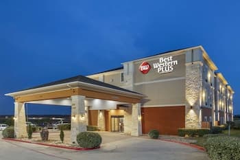 Best Western Plus Longhorn Inn & Suites