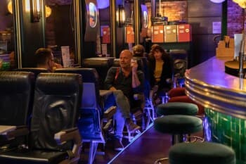 Guesthouse/bar the Happy Traveler