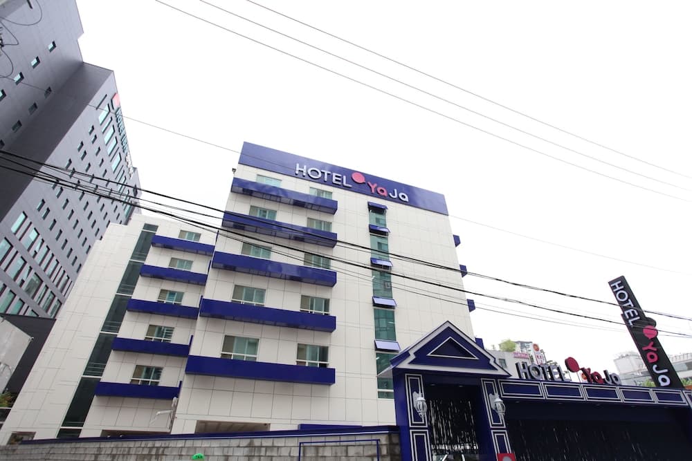 hotel image