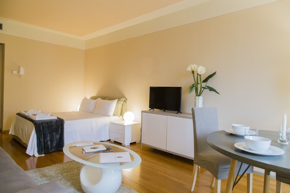 Milan Royal Suites & Luxury Apartments