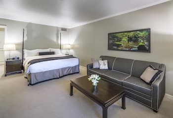 Cooper Hotel Conference Center & Spa