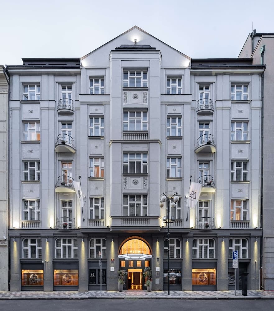 hotel image