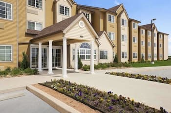 Microtel Inn & Suites by Wyndham Cotulla