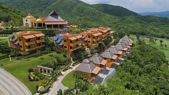 El Corazón Resort Manzanillo