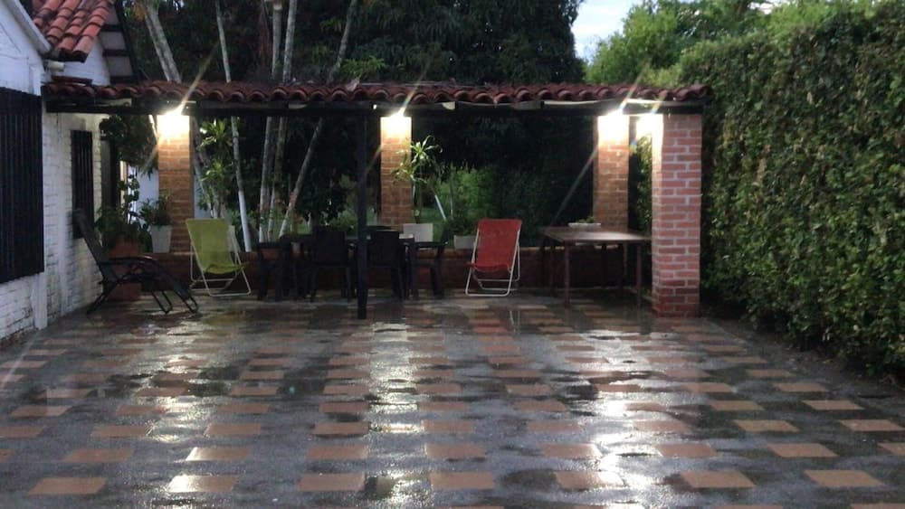 Inviting 14-bed Villa in Toro Valle del Cauca