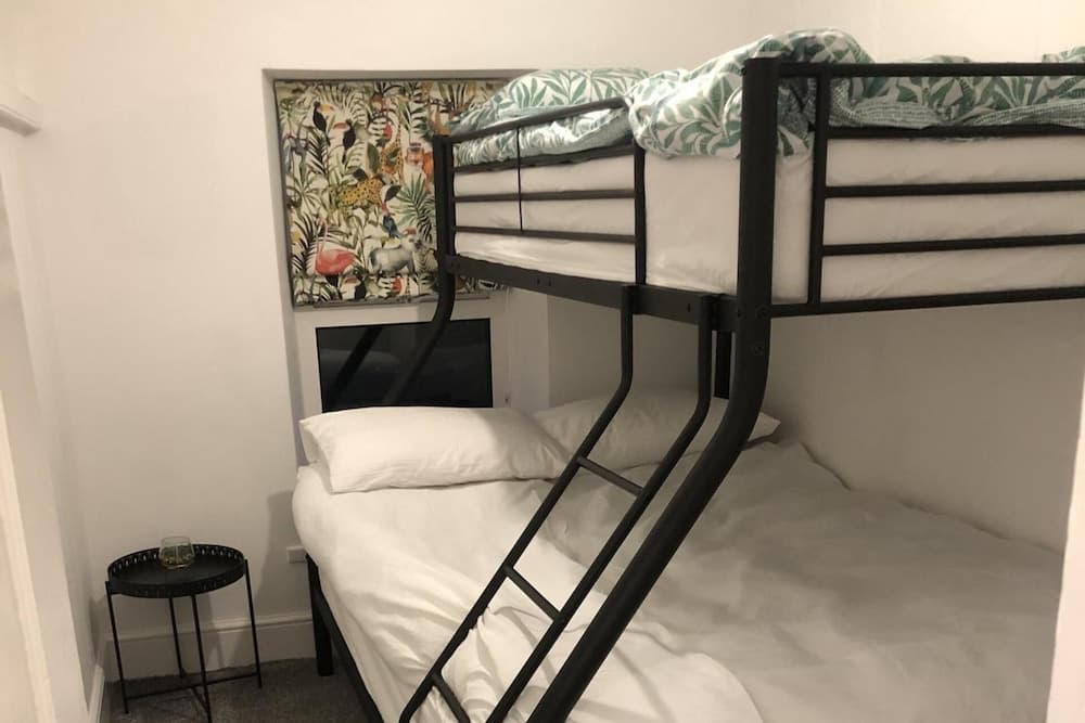 3-bed Cottage-plymouth-dog Friendly-sleeps7