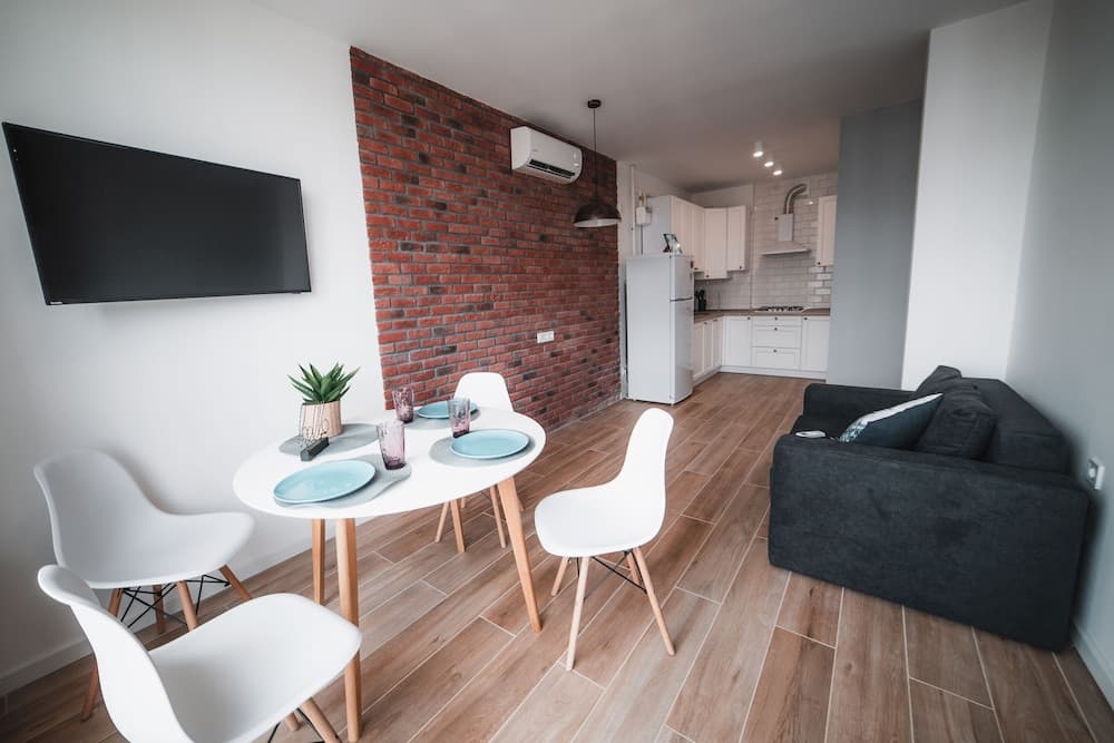 Kostjukowski Apartments Shevchenka 60