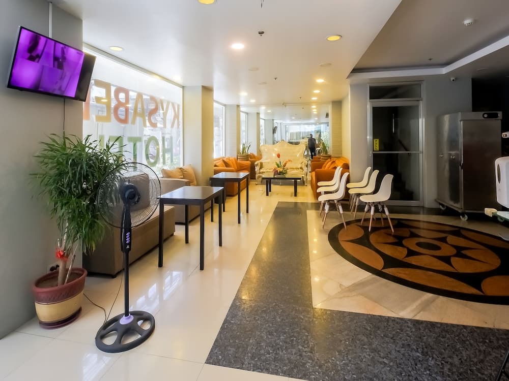 OYO 837 Kysabel Hotel