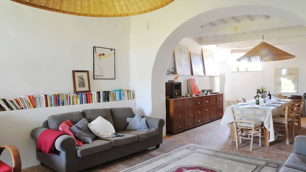 Casa del Piano Valle dei Calanchi in Front of Civita Di Bagnoregio