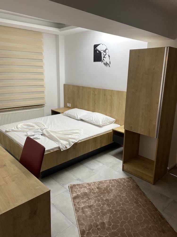 Lost Angels Rezidans