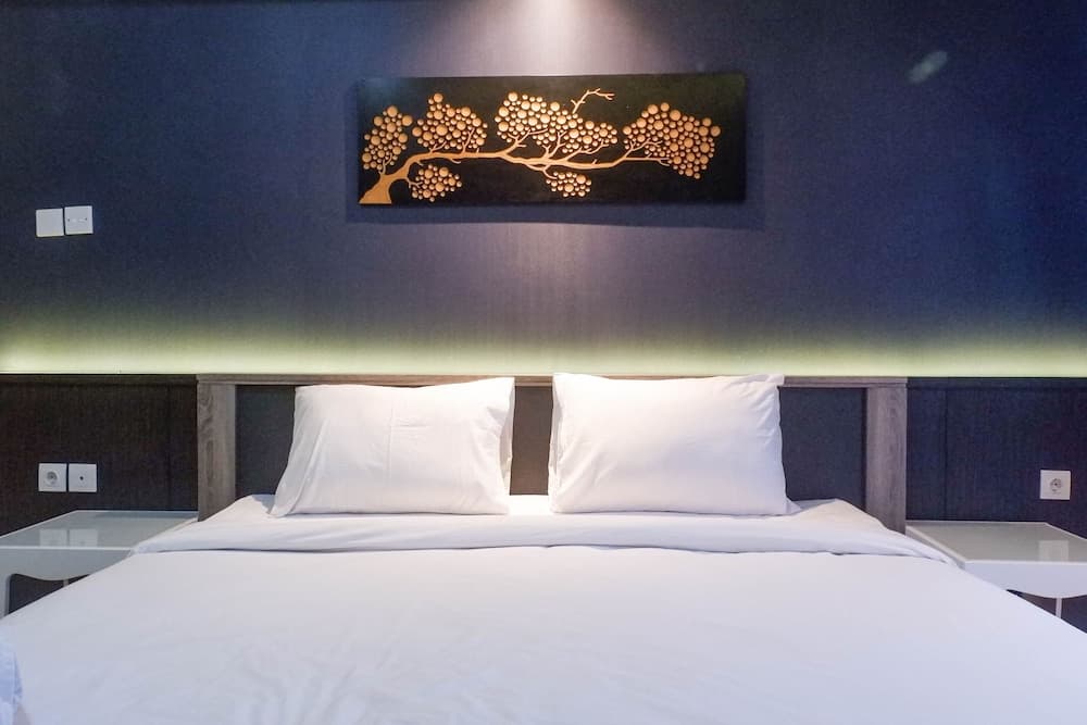 Exquisite & Spacious 2BR Apartment at La Riz Supermall Mansion