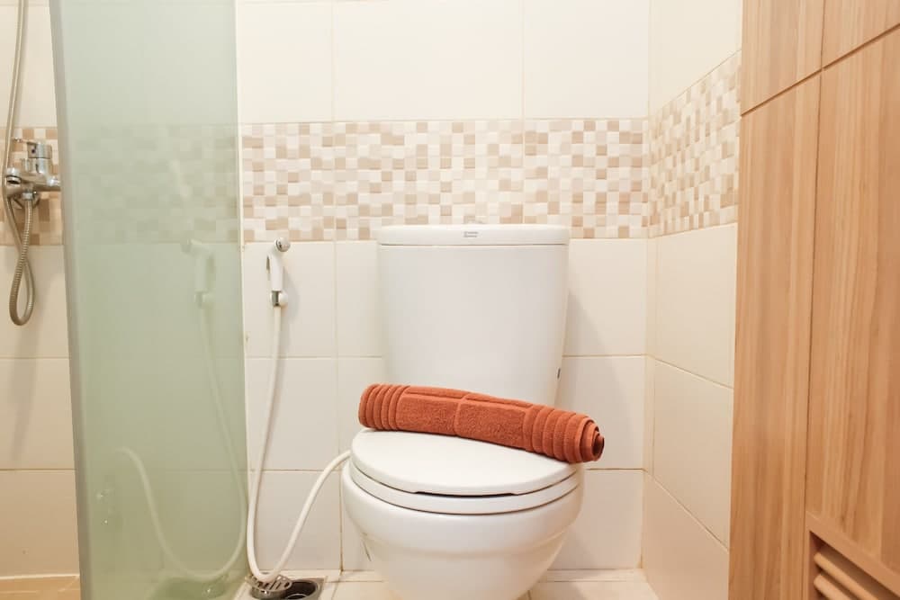 Nice and Modern Studio at Tamansari Iswara Apartment