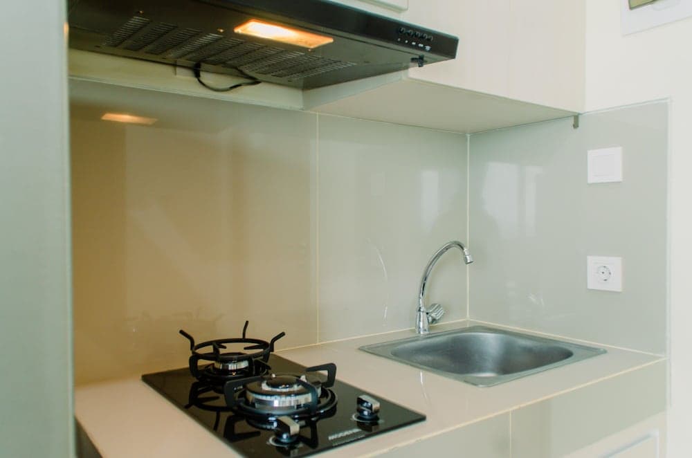 Minimalist and Cozy Living Studio Apartment at B Residence