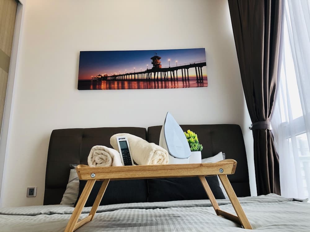 Paragon Suite By Antlerzone