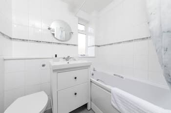 Milton Keynes Oldbrook Dexter-2br by Homely Spaces