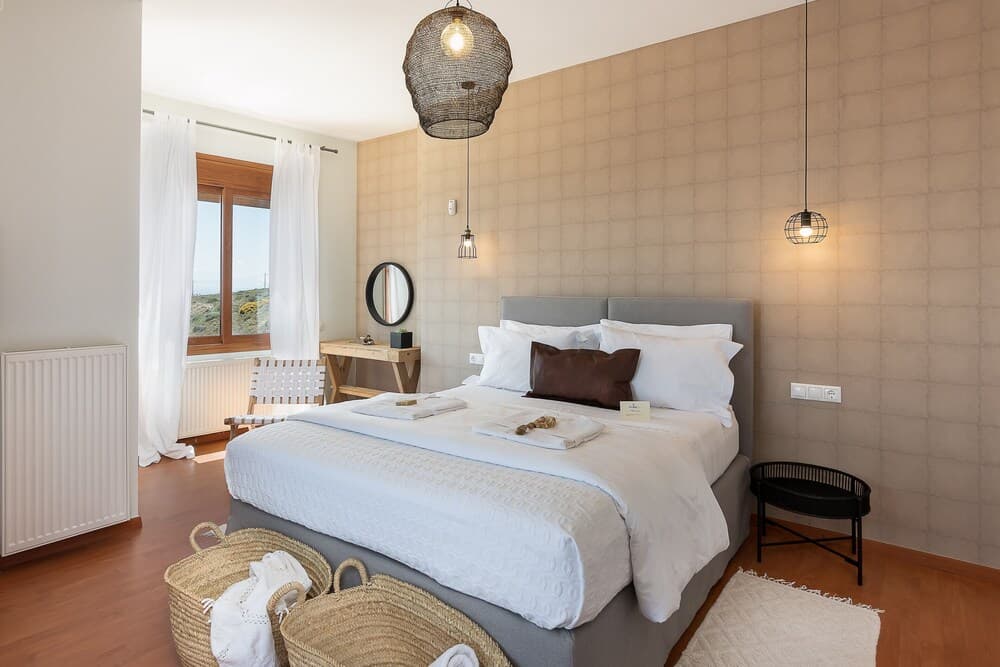 Luxurious Villa With Amazing Views Infinity Heated Pool Hamam Billiard Childrens Area