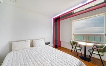 Busan Songjeong S Hotel