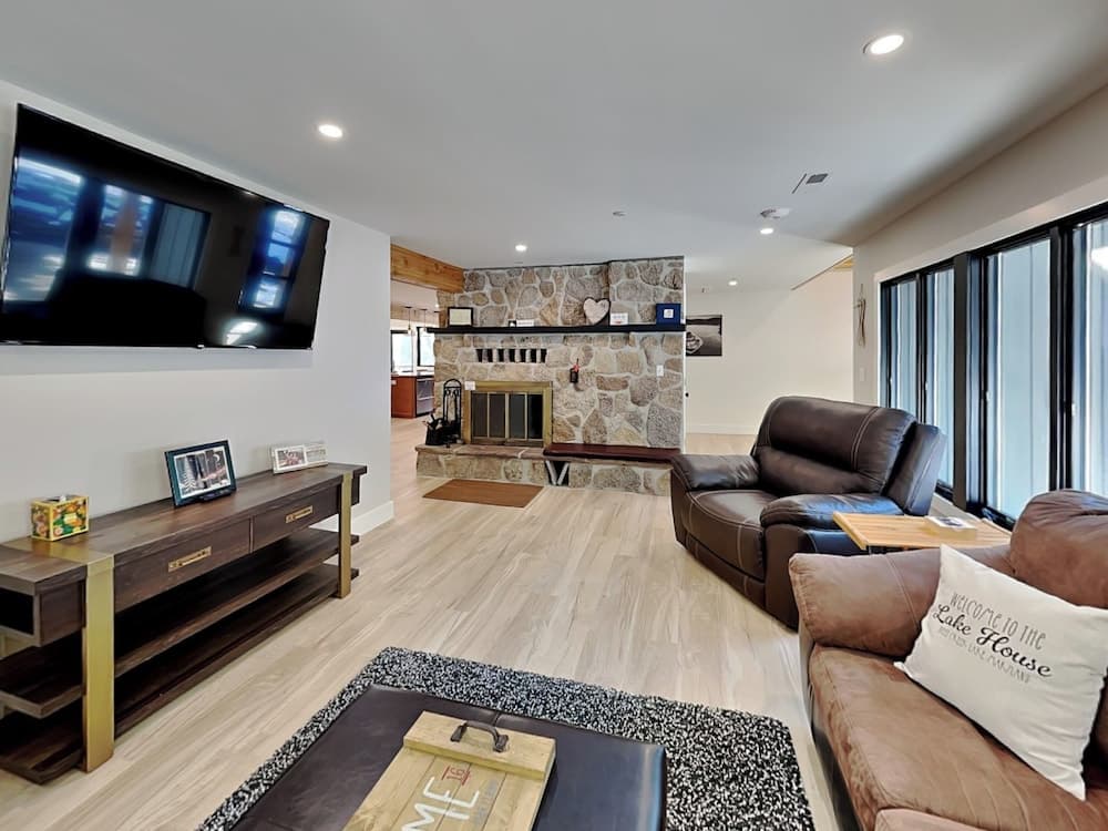 Lake Love by Taylor Made Deep Creek