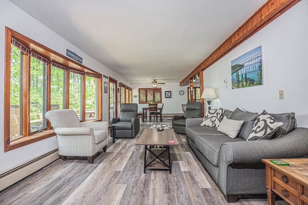 Lake View by Taylor Made Deep Creek