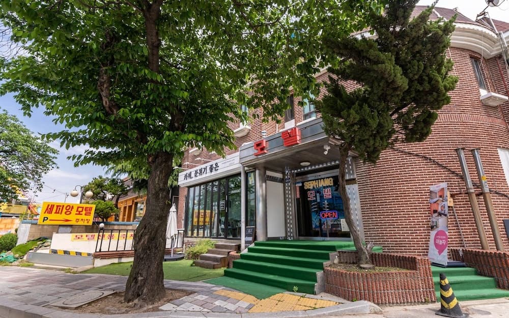hotel image