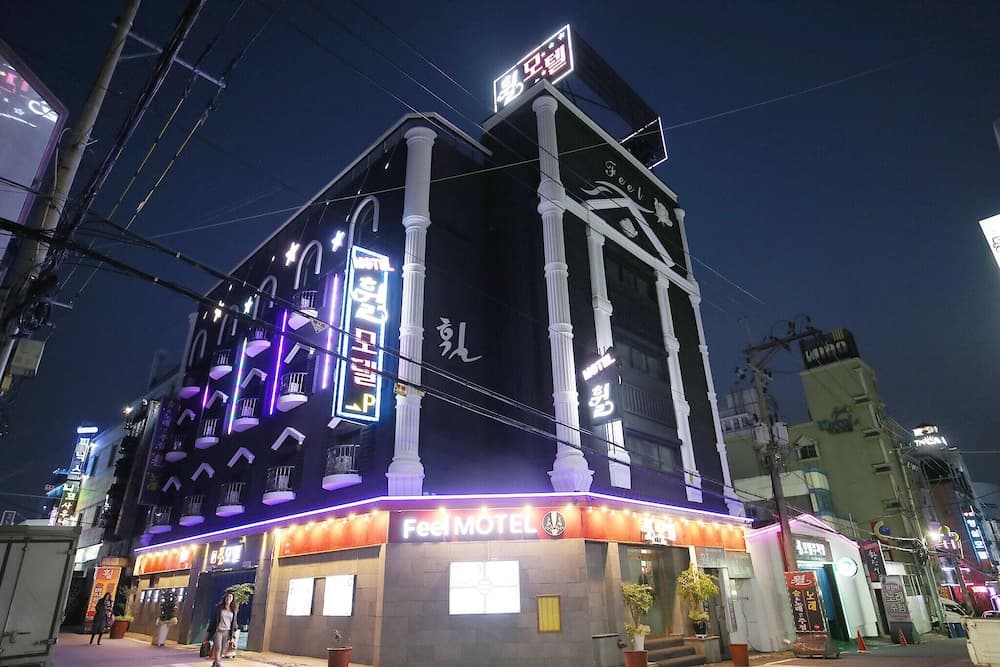 hotel image