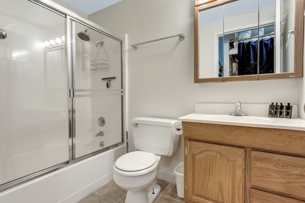 Private Balcony, Fireplace, And Only A 3 Minute Walk To The Village Center 1 Bedroom Condo by Redawning