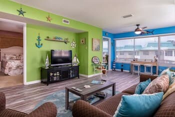 Bikinis & Martinis - Great East End Location - Swimming Pool And Boardwalk Access 3 Bedroom Condo by Redawning