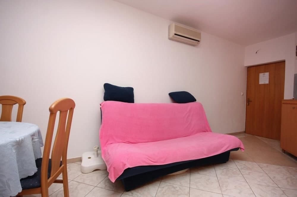 Dragan - Close to the sea & Center - A3